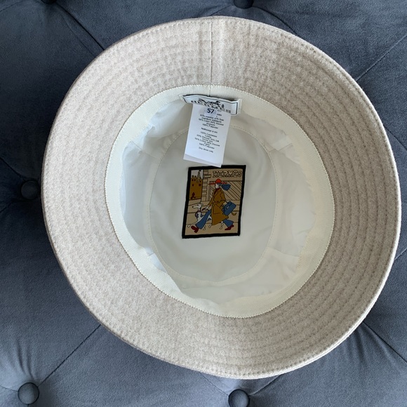 Hermes Calvi Bucket Hat in Cashmere - Picture 8 of 11